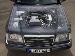 Mercedes-Benz E220 Cabriolet 1993 года